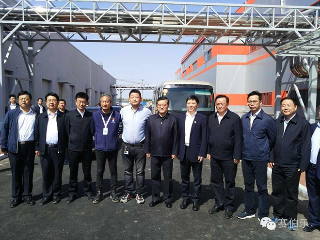 賽伯樂(lè)陪同河北省省長(zhǎng)張慶偉考察張北數(shù)據(jù)中心