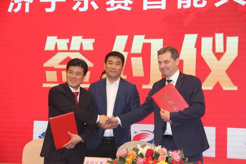 賽伯樂(lè)工業(yè)互聯(lián)網(wǎng)創(chuàng)新中心孵化企業(yè)“樂(lè)賽智能共享工廠”落戶(hù)濟(jì)寧